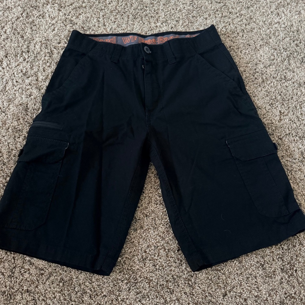WearFirst Mens Free-Band Cargo Shorts Black Ripstop Stretch Size 32 Utility